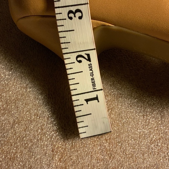 Franco Sarto Tan and Green Leather Open-Toe Heels - Picture 7 of 7